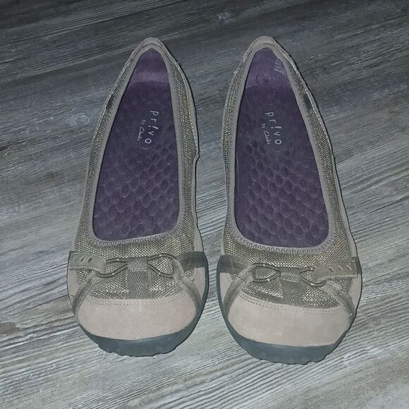 Privo by Clarks tan brown flats Sz 9.5 - Picture 2 of 7